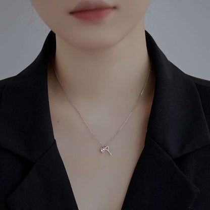 [AuraEcho]Unique Heart Shape Key Pendent Necklace