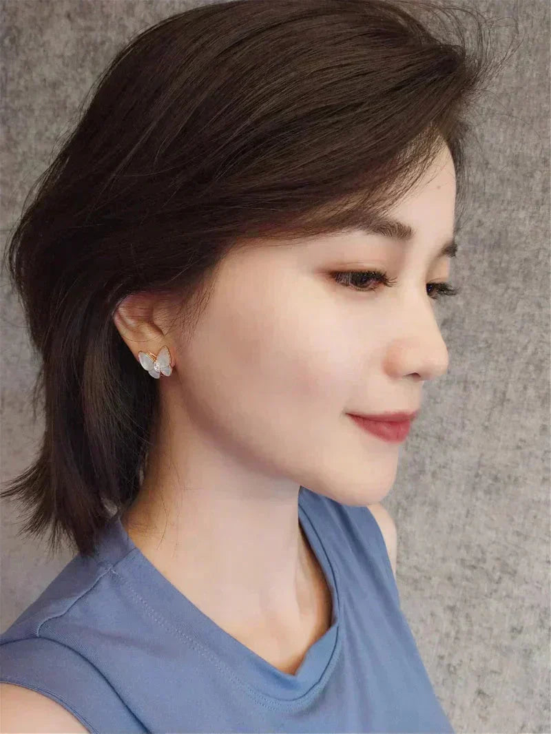 [AuraEcho]BUTTERFLY MOP DIAMOND EARRINGS