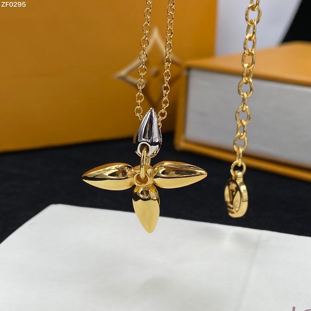 [AuraEcho]LOUISETTE PEDANT GOLD NECKLACE