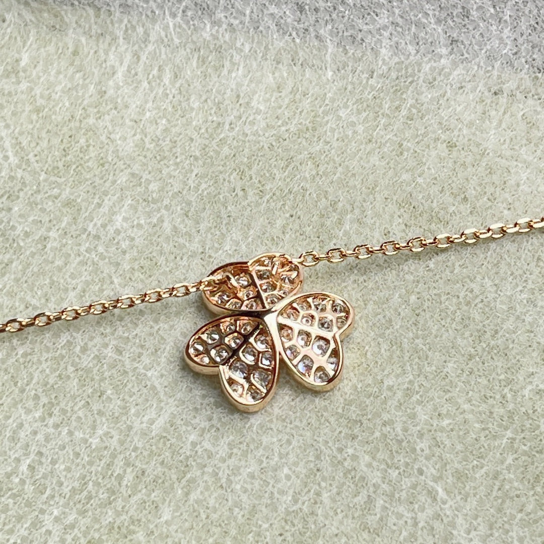 [AuraEcho]FLOWER DIAMOND NECKLACE