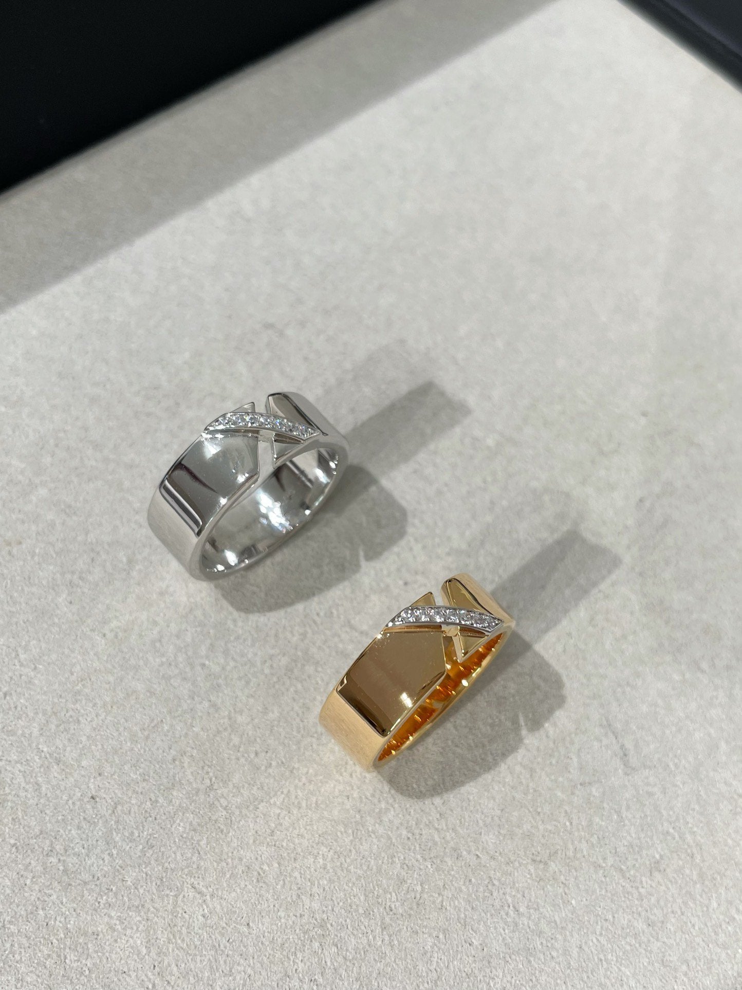 [AuraEcho]LIENS EVIDENCE DIAOMOND RING