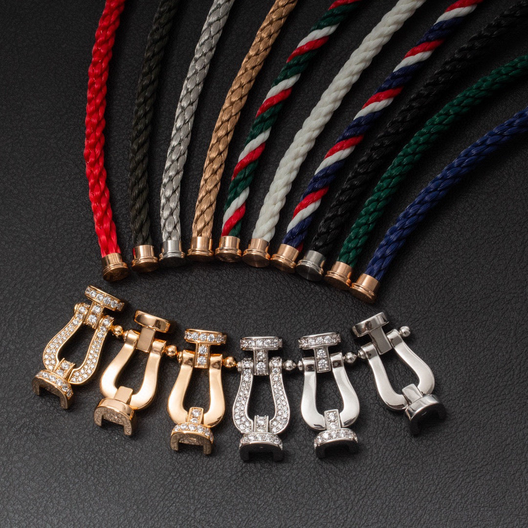 [AuraEcho]FORCE LARGE HORSESHOE HALF DIAMOND BRACELET SILVER