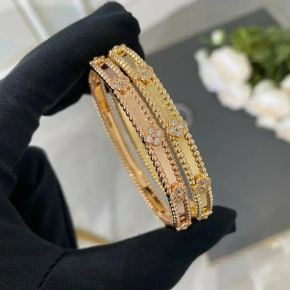 [AuraEcho]CLOVER BRACELET 4MM DIAMONDS