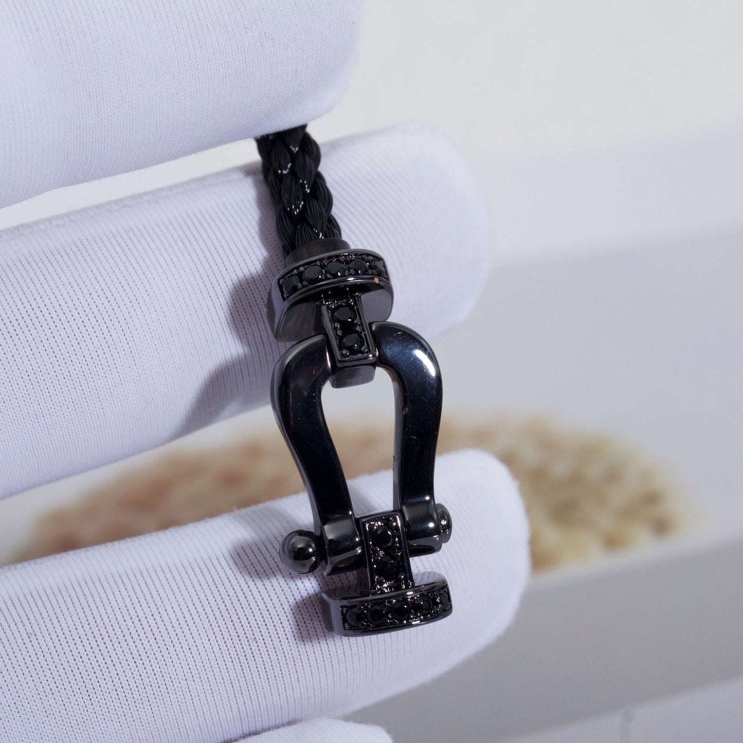 [AuraEcho]FORCE LARGE SERIES HORSESHOE BLACK SAMURAI BRACELET