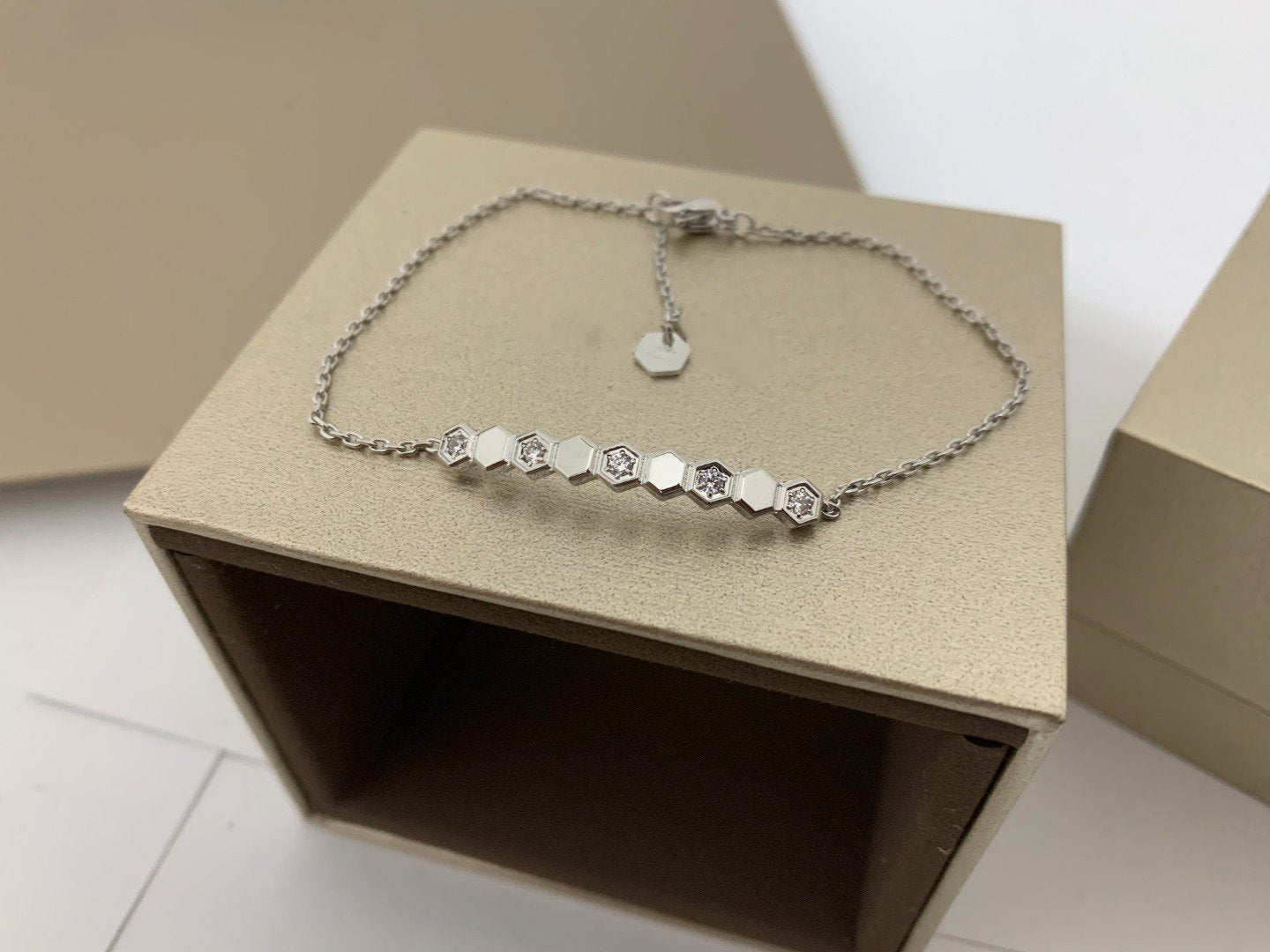 [AuraEcho]BEE LOVE BRACELET DIAMOND