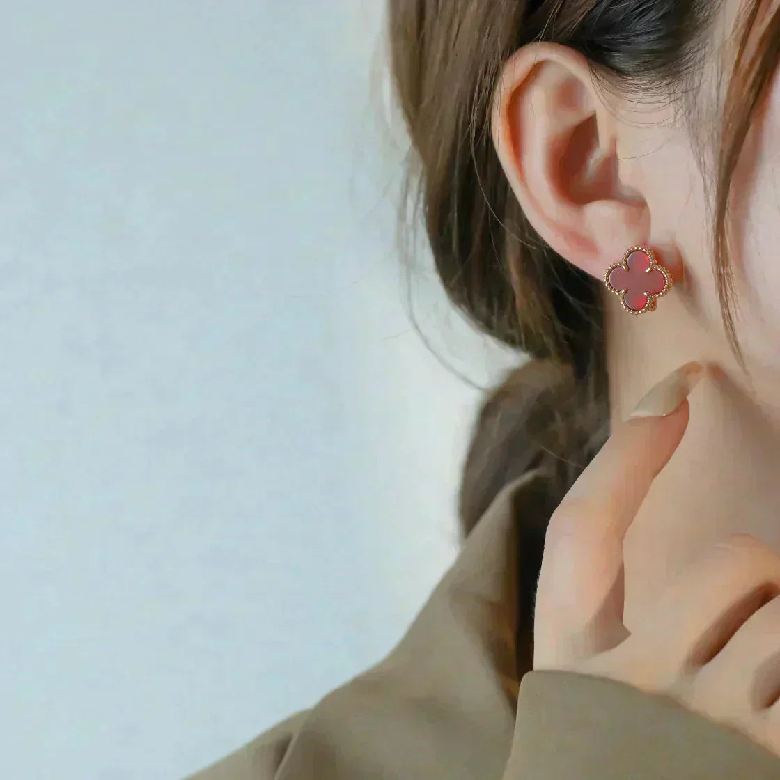 [AuraEcho]CLOVER MEDIUM 1 MOTIFS CARNELIAN  EARRINGS