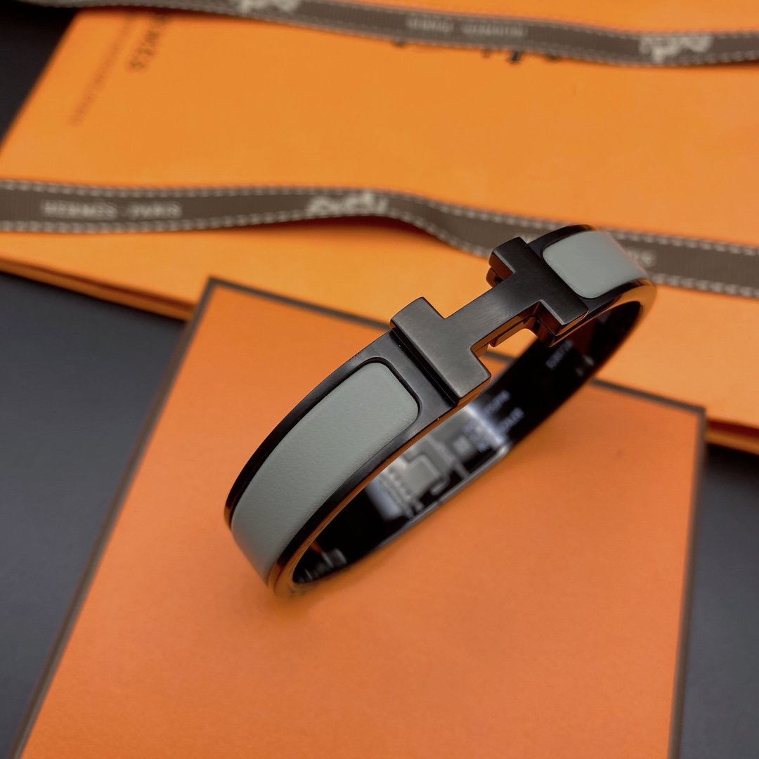 [AuraEcho]CLIC HM SO BLACK GREY BRACELET